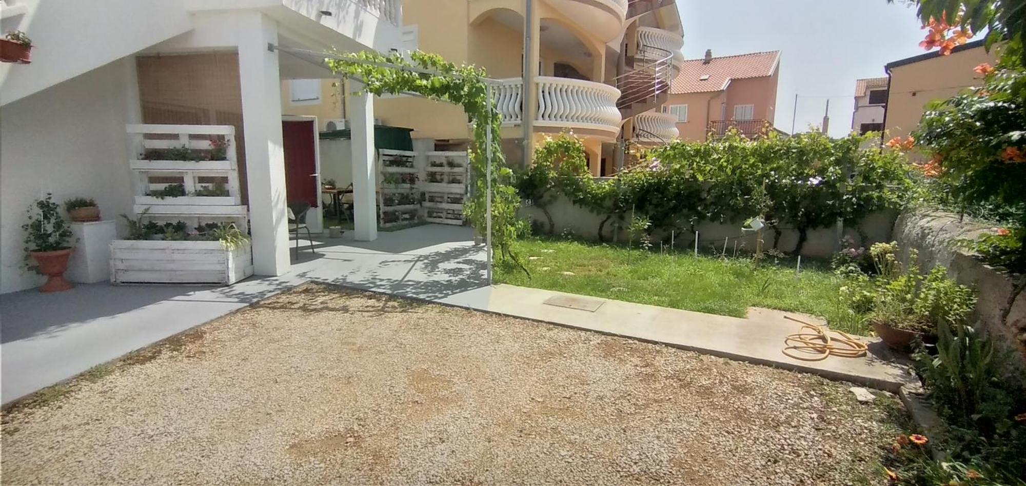 Appartement Apartman Ana à Vodice Extérieur photo